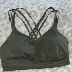 New without tags sports bra